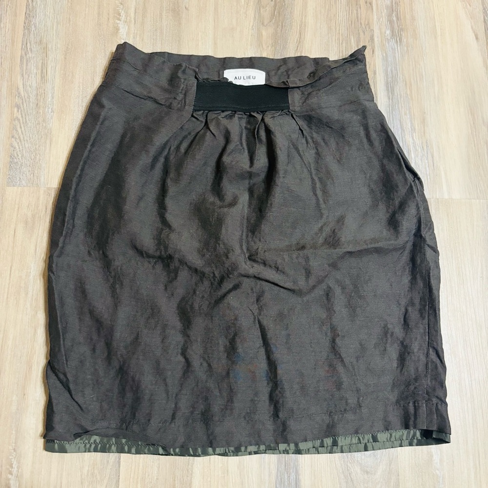 AU LIEU Womnes Grey Lined Skirt size 8